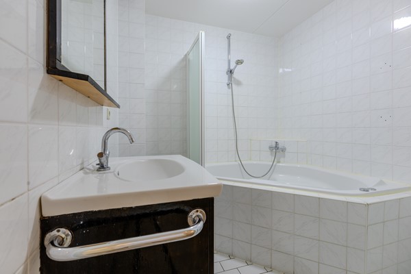Badkamer 1.jpg
